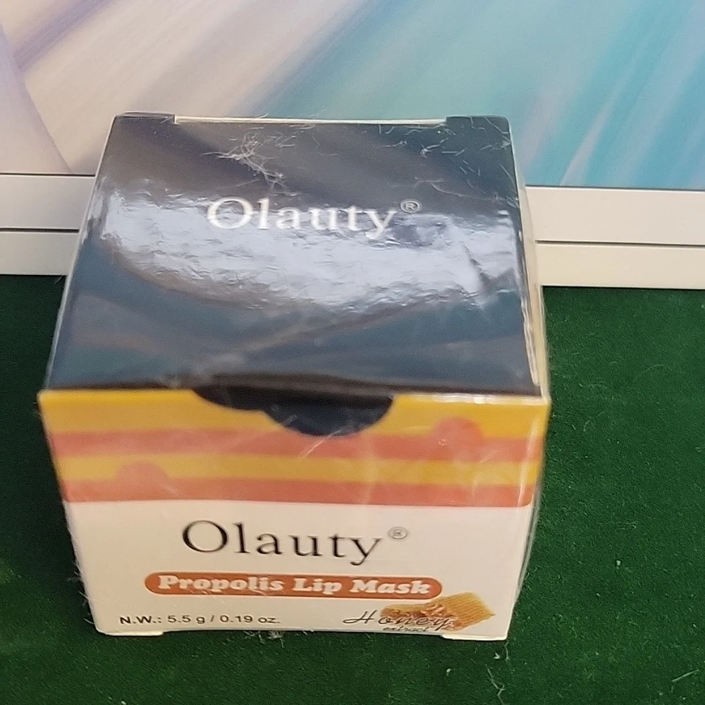 Olauty Honey Propolis Lip Mask - Nourishing Lip Care 5.5g New Sealed Box